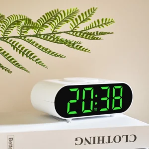 sg-11134201-820og-mnffjvnweole5a.webp wireless charging electronic clock Simple multi function clock selling bedside desk clock Fast charging mobile phone alarm clock GH9000