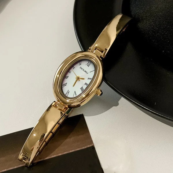 Women Baignoire Retro Waterproof Watch Stainless Steel Small Dial Bracelet Watch Birthday Gift